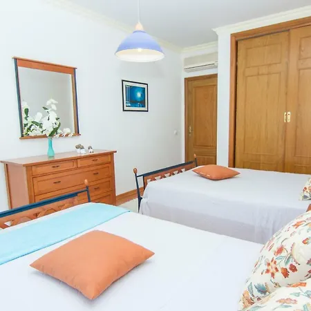 Apartamento Turistico Marina Rocha Apartment *